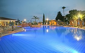 Makronisos Holiday Village